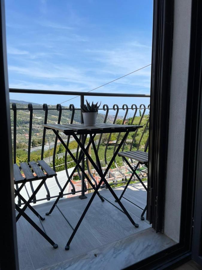 Casa Peidaigo Immersa Nel Verde,Vista Mare E Monti Ventimiglia Buitenkant foto